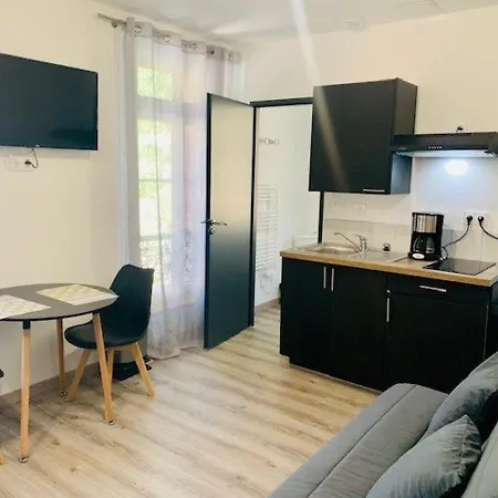 Cosy Avec Wifi, Climatisation Et Terrasse, A 50 M Des Thermes - Fr-1-703-159 Apartment Amelie-les-Bains-Palalda